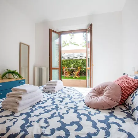Como Lake - Lakeside Bliss Mandello del Lario Exterior photo