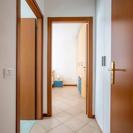 Como Lake - Lakeside Bliss Mandello del Lario Exterior photo