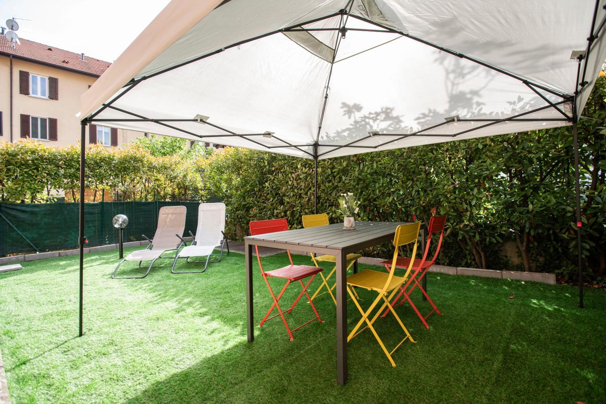 - Lakeside Bliss Apartamento
